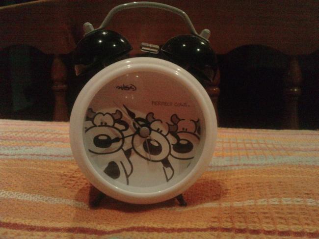 Reloj/despertador de Khartemia XDDD