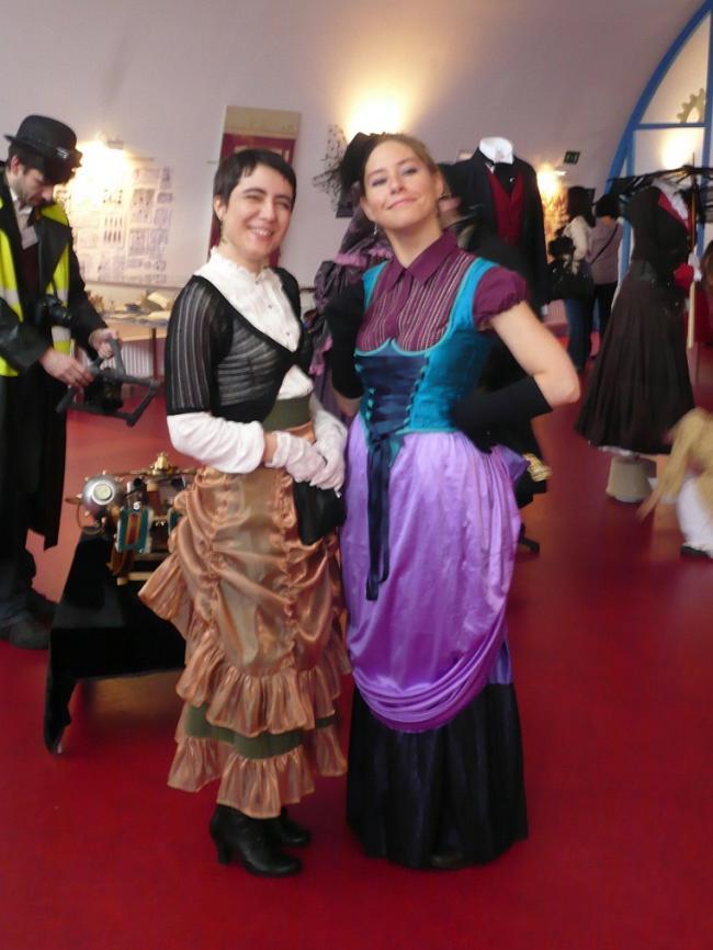 Mariachi and Lúa steampunkeando xDD