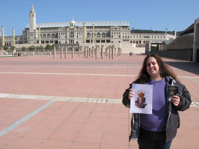 Foto 31. Estando en un país de América del Sur siendo europeo/a, o viceversa, y demostrando ambas cosas (esto es, enseñando el DNI o Pasaporte y en un