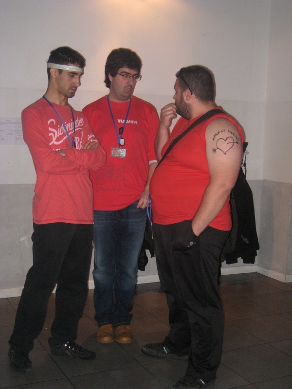 [Sábado] ReV:  Tres terranos...