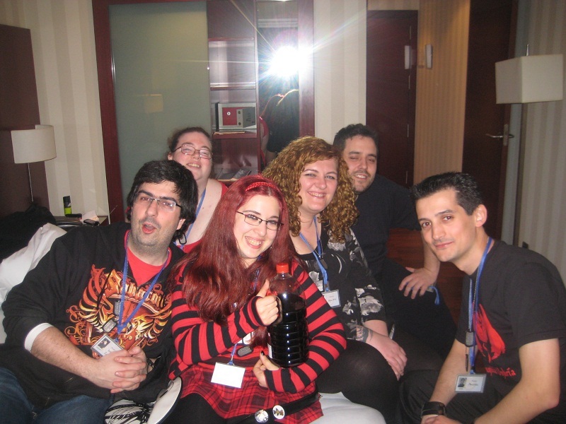 [Sábado] ¡¡Fiesta en la 208!!