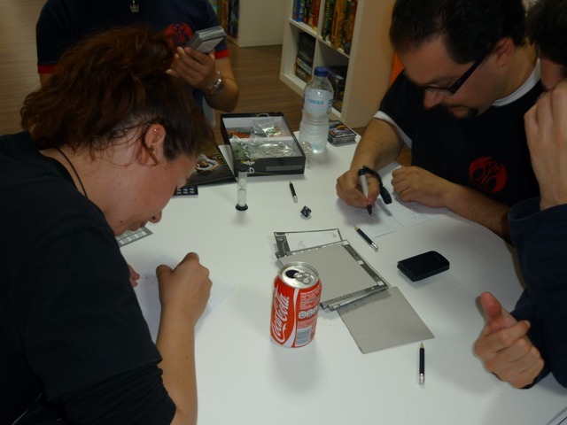 jugando a un juego de pintar final entre khart y Vix