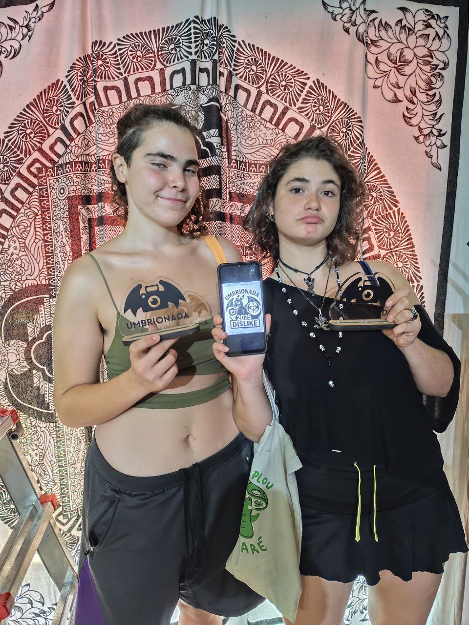 9. Con alguien que haya participado en tres de las antiguas Umbrionadas.