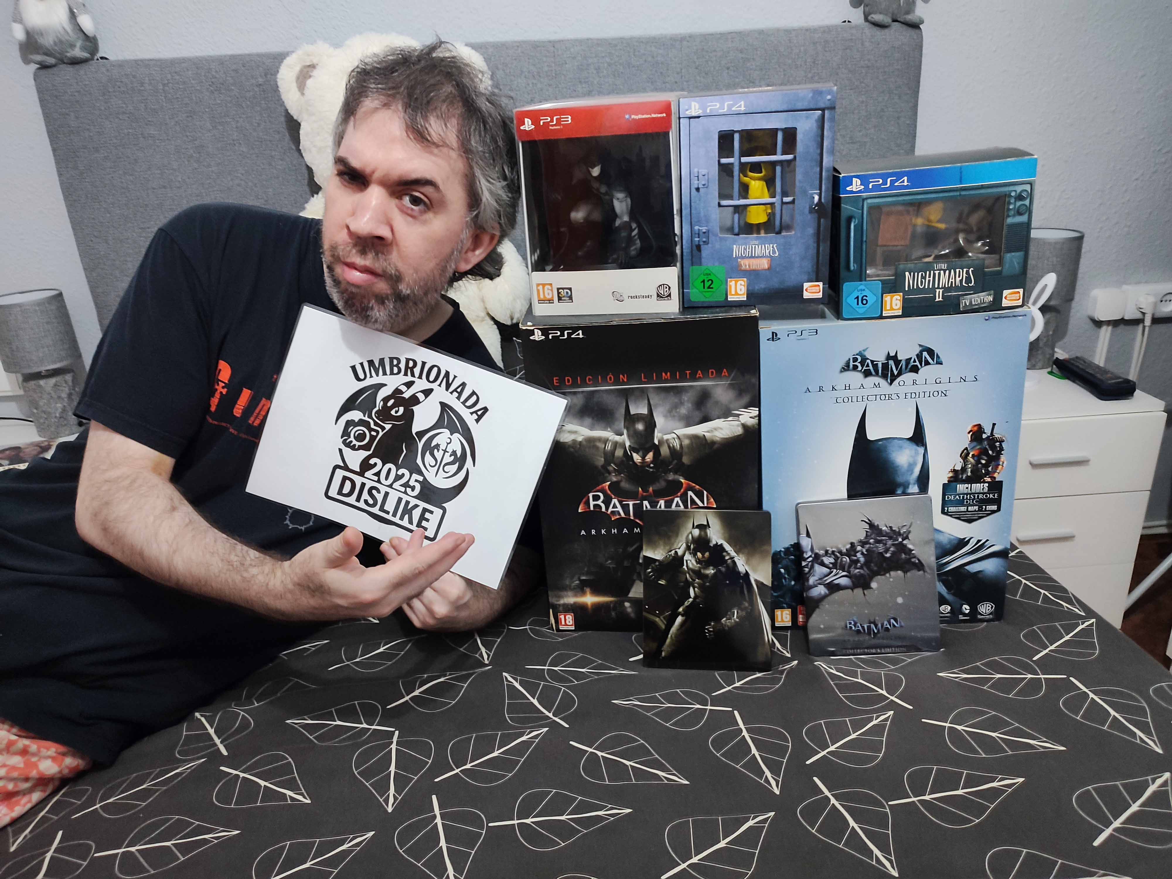 Prueba Flash 004_ Con 5 ediciones coleccionista de videojuego que contenga al menos una figura ( +1 si los 5 juegos son de la misma saga )