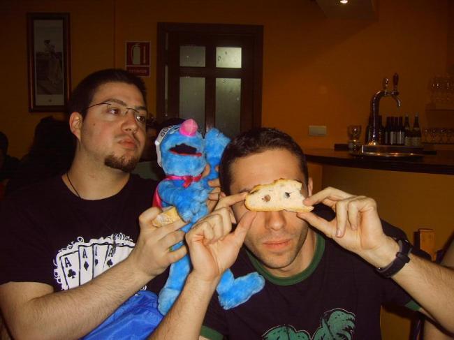 Indael, Supercoco y Stardust (con su [i]pantifaz[/i] habitual)