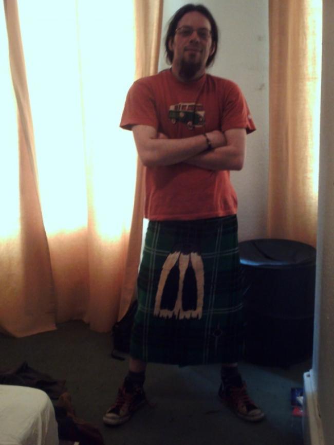 jhosef-crow con kilt(de coña)