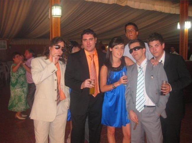 Deivid de boda. En la fiesta.