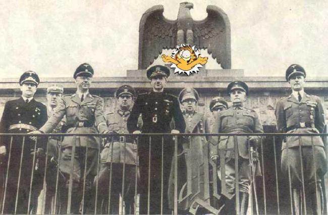 Meine-kleine se confunde de fiesta y llega a...