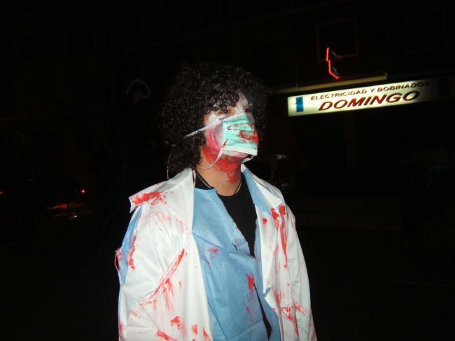 Jangil en su zombie walking!