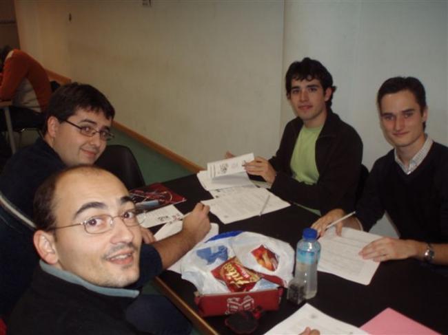 Pues, Aldebarán, Calez y servidor con la ilustre compañía de Cheve.
