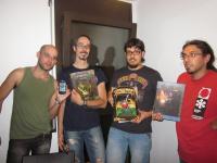 96. Con un juego de rol que tenga al menos tres ediciones distintas. +1 punto si salen las 3 ediciones en la foto, +2 puntos si son más de cuatro edic