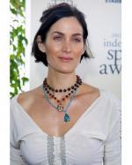 Carrie-Anne Moss es... ¡Trinity!