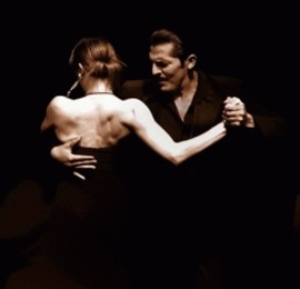 Un tango en París